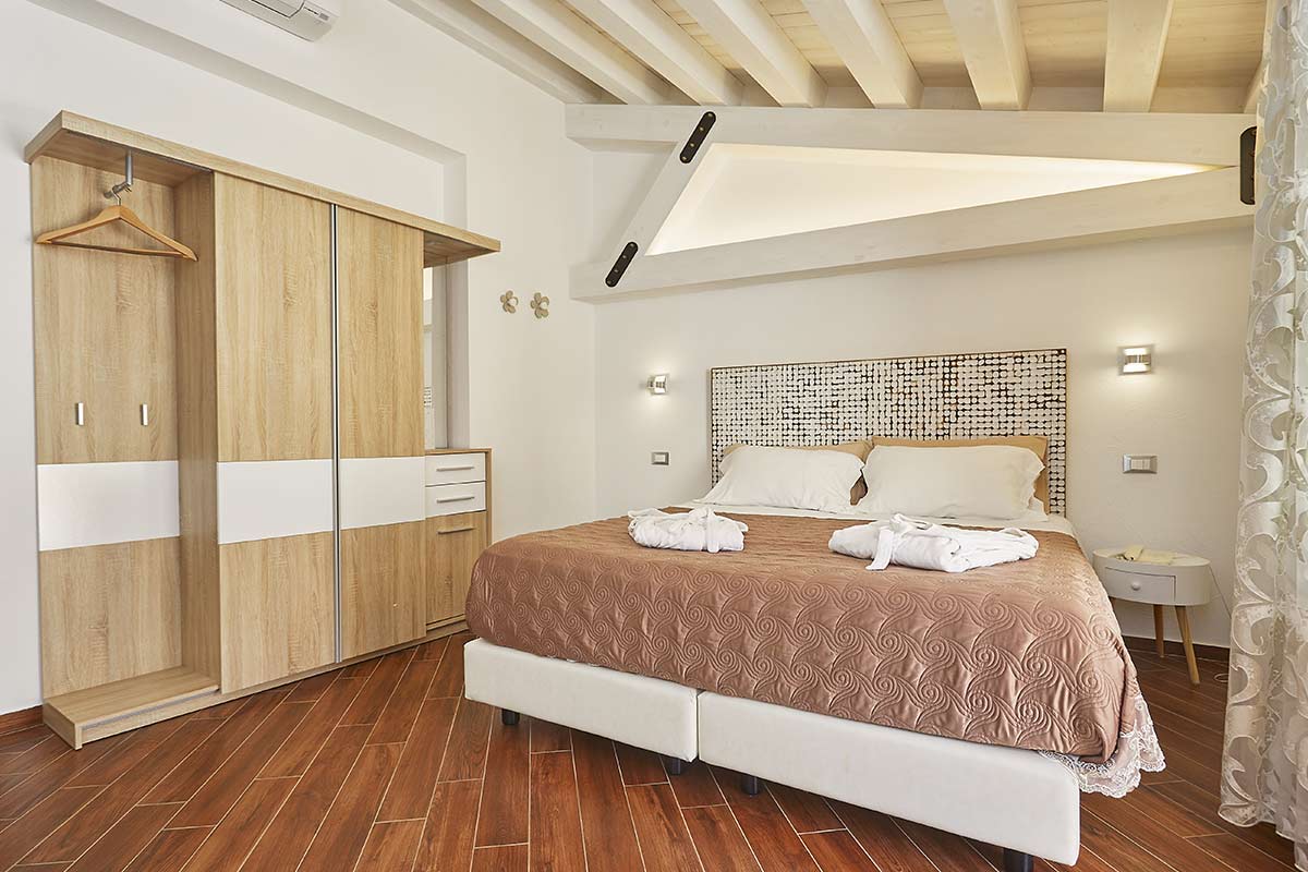 Superior room, Hotel La Tavernetta Scopello