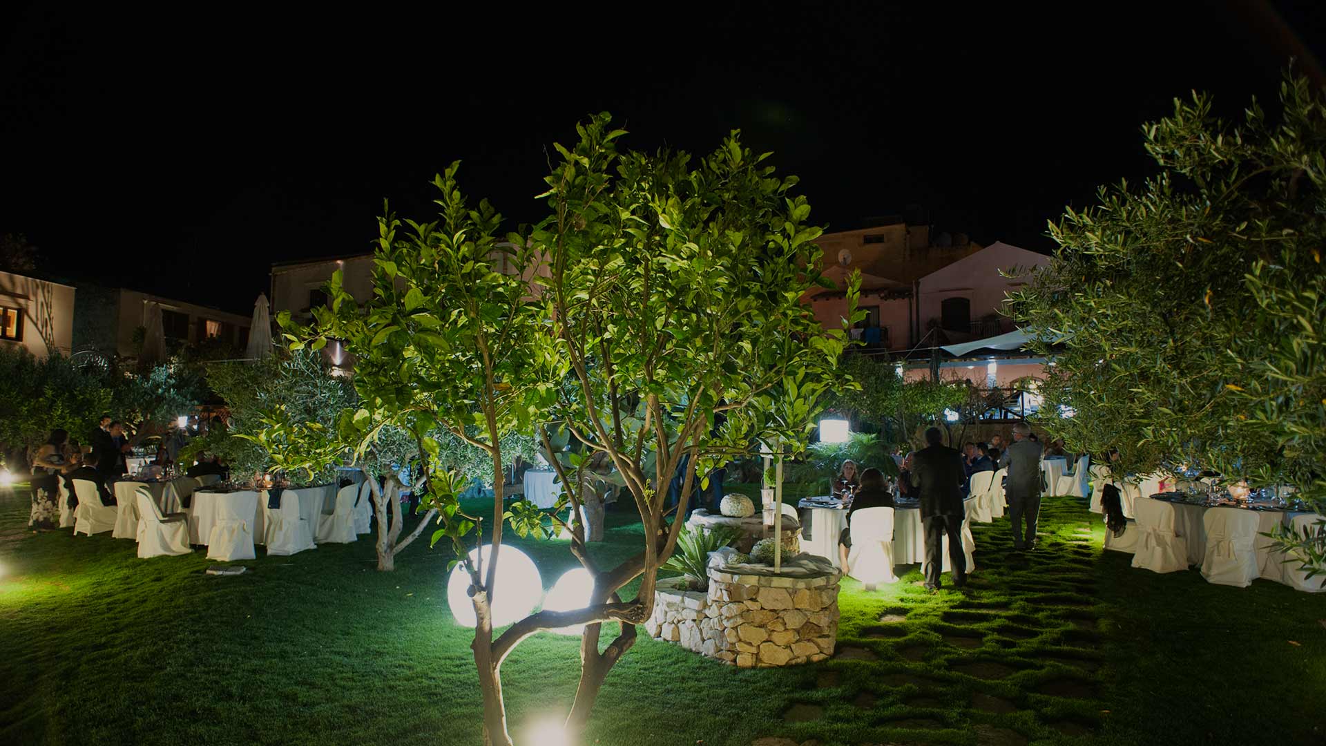 Cérémonies et banquets in Scopello for weddings, confirmations and communions